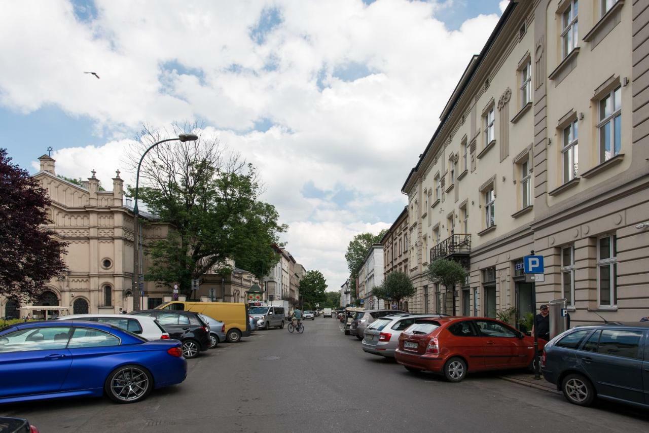 Apartment Greg Krasków Exteriör bild